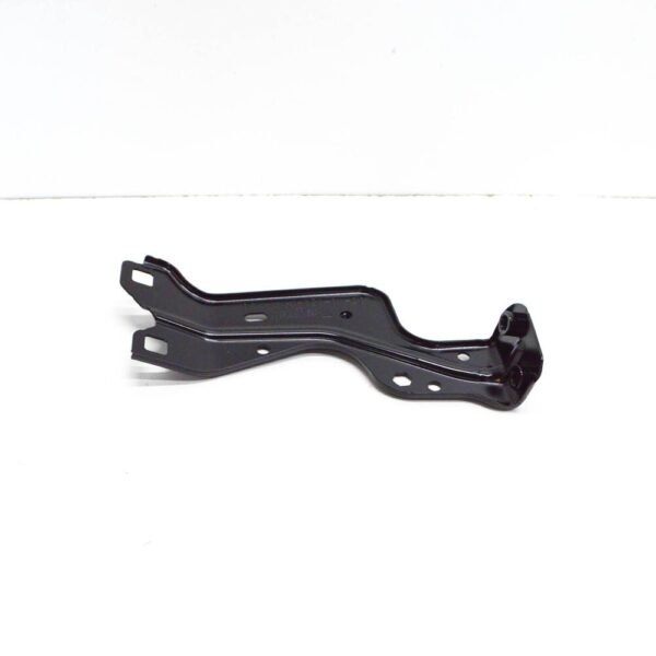 95B807334A - Porsche Macan 95B Right Side Radiator Support Bracket 95B807334A NEW GENUINE