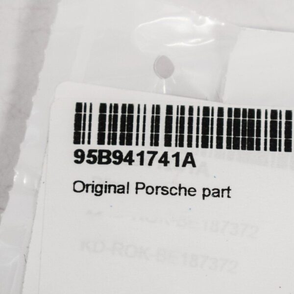 95B941741A - Porsche Macan 95B headlight washing nozzle 95B941741A mint condition