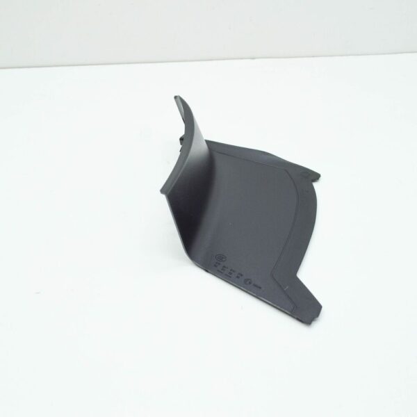 95B945310F - Porsche Macan 95B.2 rear right taillight cover xx95B945310F NEW ORIGINAL
