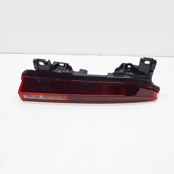95B945702D - Porsche Macan 95b.2 reversing lights rear right reflector 95B945702D NEW