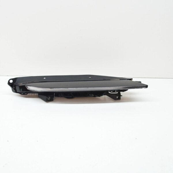 95B953041B - Porsche Macan 95B Auxiliary DRL Light Front Left 95B953041B NEW GENUINE