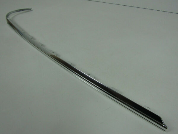 97053648206V09 - Porsche Panamera 970 door frame strip rear right 97053648206V09 NEW ORIGINAL