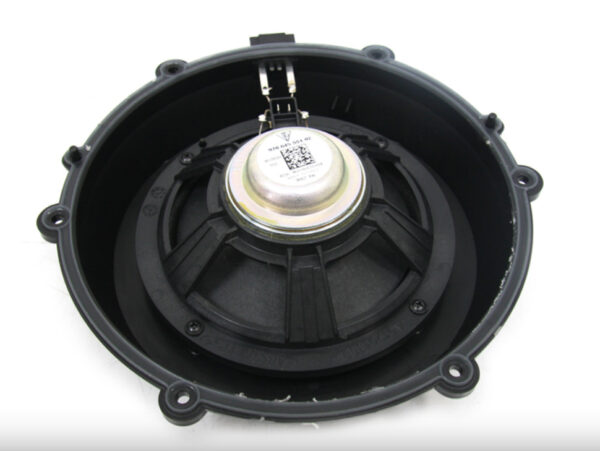 97064555102 - Porsche Macan 95b front door speakers 970.645.551.02 97064555102 NEW ORIGINAL