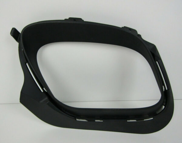 971807952OK1 - Porsche Panamera 971 exhaust panel rear right bumper 971807952OK1 NEW