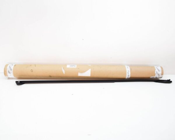 971837120A - NEW PORSCHE PANAMERA 971 FRONT RIGHT EXTERIOR DOOR MOULDING SEAL 971837120A GENUINE