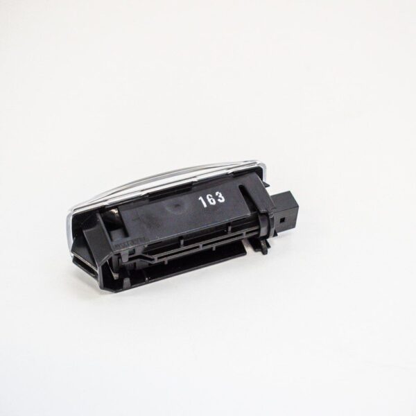 98163213500 - Porsche Cayman 981 Boot Light 9P1947145 NEW GENUINE