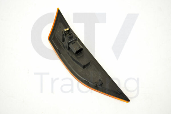 99163125704 - NEW PORSCHE 911 991 718 FRONT LEFT SIDE MARKER LIGHT LAMP 99163125704