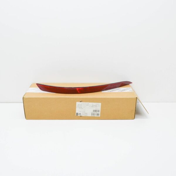 99163159603 - Porsche 911 991 Turbo Rear Light Reflector Right 99163159603 NEW Original