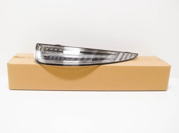 99163198402 - Porsche 911 991 taillight right 99163198403 NEW ORIGINAL