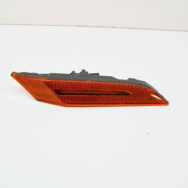 992945062C - Porsche 911 991.2 turn signal fender front right 992945062C original