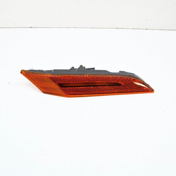 992945062C - Porsche 911 991.2 turn signal fender front right 992945062C original