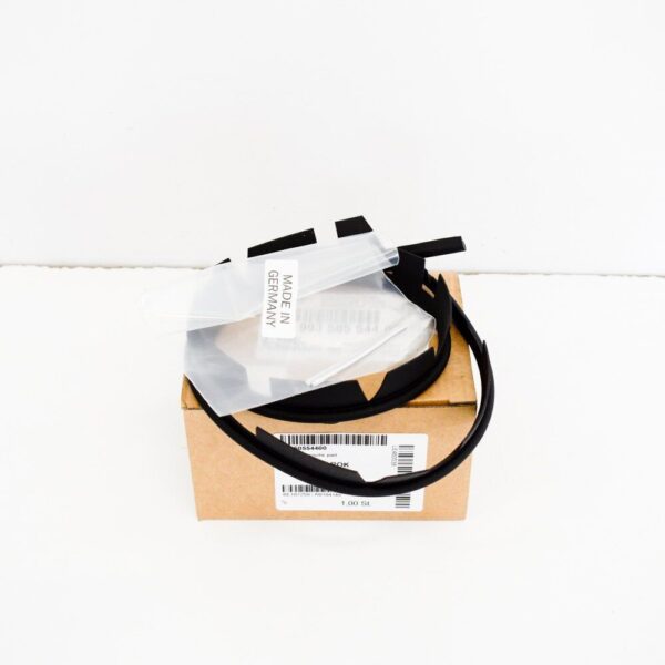 99350554400 - Porsche 911 993 bumper top right gasket 99350554400 NEW REAL