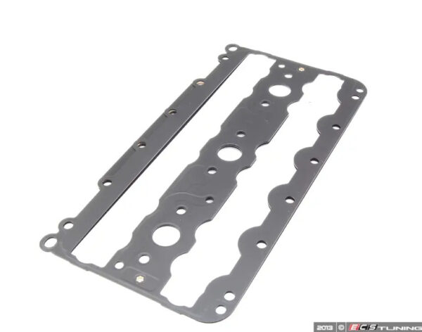99610561375 - Porsche 911 997 left engine valve cover gasket 99610561375 NEW ORIGINAL