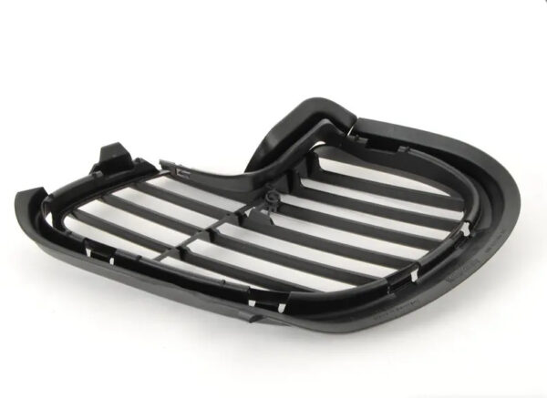9965055640101C - Porsche 911 996 bumper intake grille front right 9965055640101C NEW