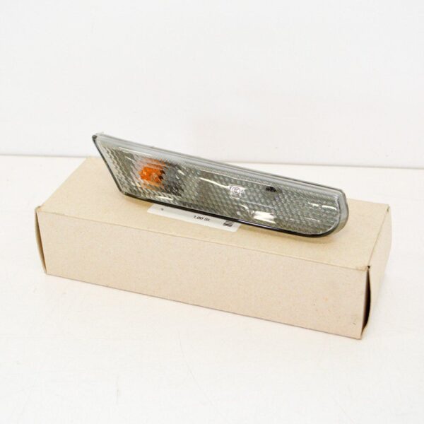 99663104403 - Porsche 911 996 auxiliary indicator front right 99663104403 NEW ORIGINAL