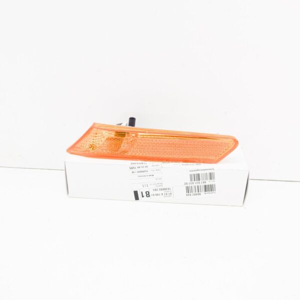99763103702 - Porsche 911 997 side marker light front left amber 99763103702