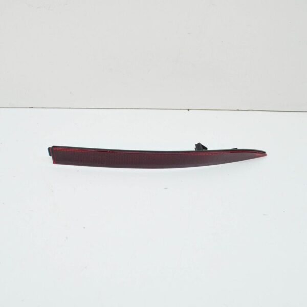 9J1945104E - Porsche Taycan bumper reflector rear right 9J1945104E NEW ORIGINAL