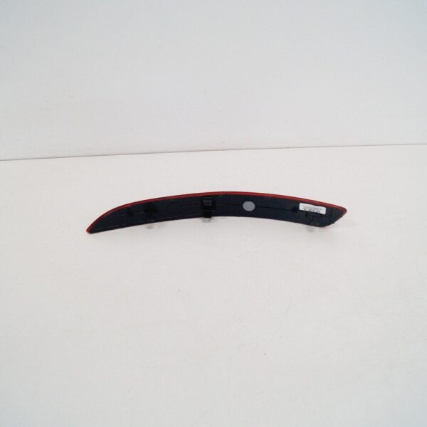 9P1945104 - Porsche 911 991 Rear Bumper Right Reflector 9P1945104 GENUINE NEW