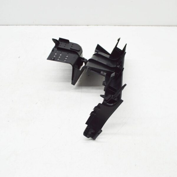 9Y0121699BOK1 - Porsche Cayenne 9y0 air routing left 9Y0121699BOK1 NEW ORIGINAL