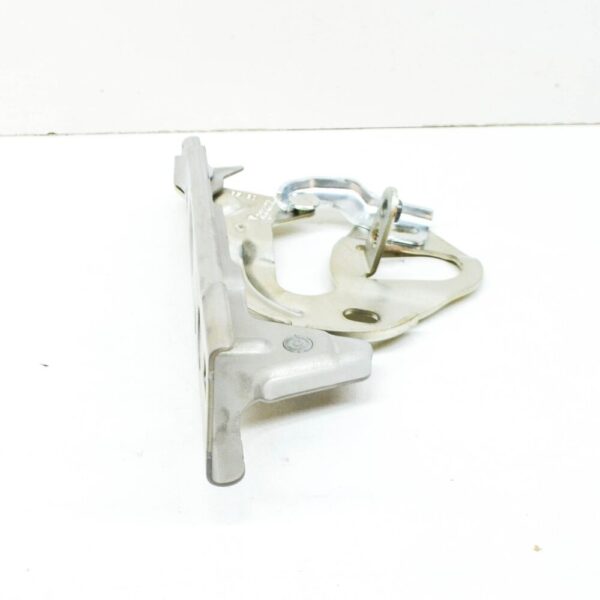 9Y0823302E - Porsche Cayenne 9y0 bonnet hinge front right 9Y0823302E NEW