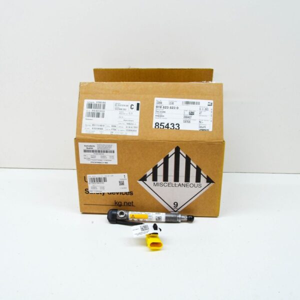 9Y0823823D - PORSCHE CAYENNE 9Y0 9Y3 FRONT HOOD COVER ACTUATOR 9Y0823823D NEW GENUINE