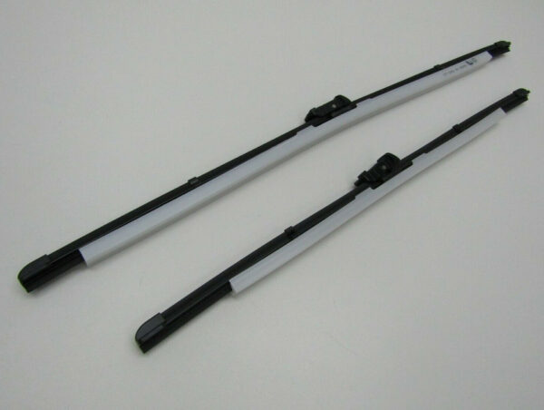 9Y1955329 - Porsche Cayenne 9y0/9y3 Windshield Wiper Blade Set Front 9Y1955329 NEW ORIGINAL