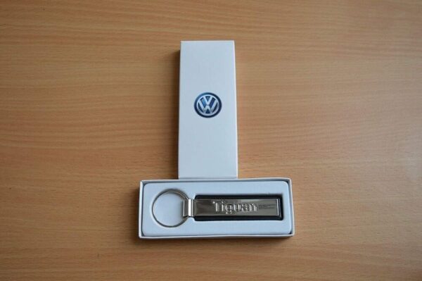 000087010SYPN - VW Tiguan Original Metal Keychain 000087010S