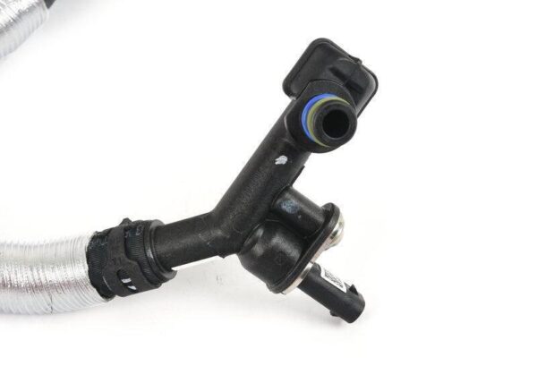 059130327M - Vag Fuel Line Temperature Sensor for Audi A4 A6 A7 Q7 059130327M