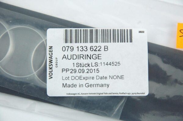 079133622B - 2007 Audi R8 Engine Cover Emblem Logo Sticker Right Original 079133622B