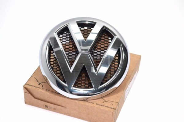 2H0853601AULM - VW AMAROK 2010-2017 Front Bumper Grille Chrome Logo Badge Emblem G