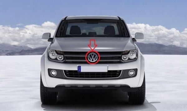 2H0853601AULM - VW AMAROK 2010-2017 Front Bumper Grille Chrome Logo Badge Emblem G