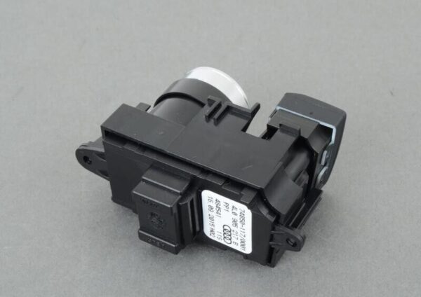 4L0905217B - Audi Q7 4L Gen Center Console Start/Stop Button Switch