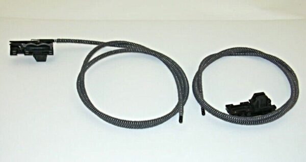 8D5898015 - OEM VW SEAT AUDI Beetle Bettle Guide With Cable Left & Right 8D5898015