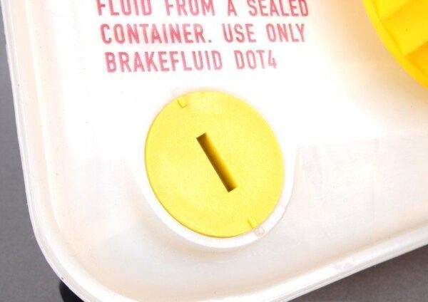 8E0611301G - Genuine VAG Brake Liquid Tank for Audi A4 A6 Passat 8E0611301G