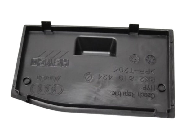 8K2819424 - Audi A4 original cover slave starter socket 8K2819424