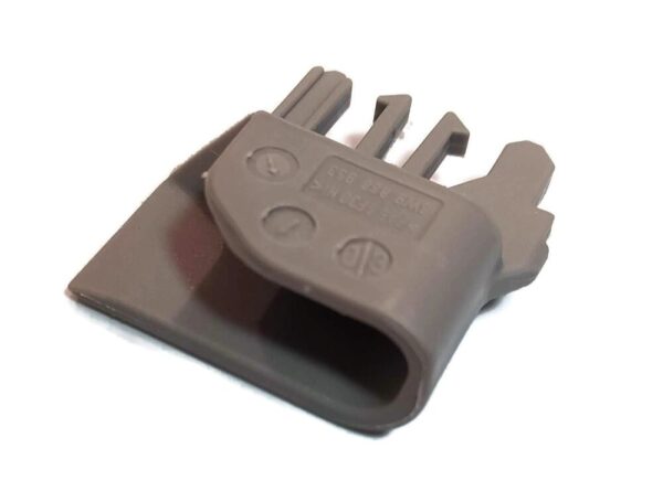 8W9868953DT4 - Audi A4 Avant S4 Quattro RS4 8W2 8W5 8WC 8WD 8WH Rear Trimmer Retention