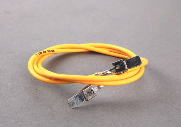 000979228E - NEW VW SPACEFOX SKODA FABIA OCTAVIA REPAIR WIRE 000979228E GENUINE