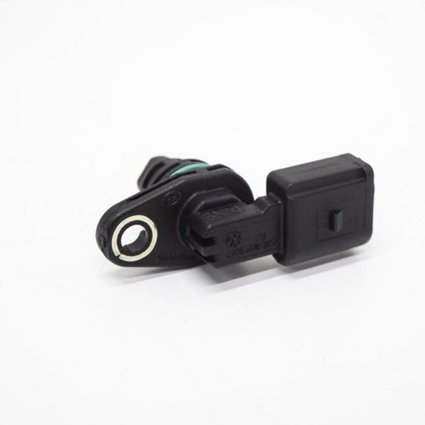 030907601E - VOLKSWAGEN POLO 6R camshaft position sensor 030907601E 1.6 petrol NEW8