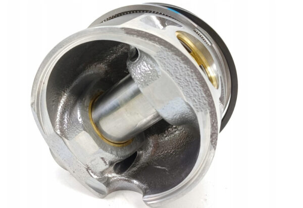 038107065KK001 - NEW VOLKSWAGEN GOLF MK6 PISTON COMPLETE CYLINDER 3, 4038107065KK001 ORIGINAL