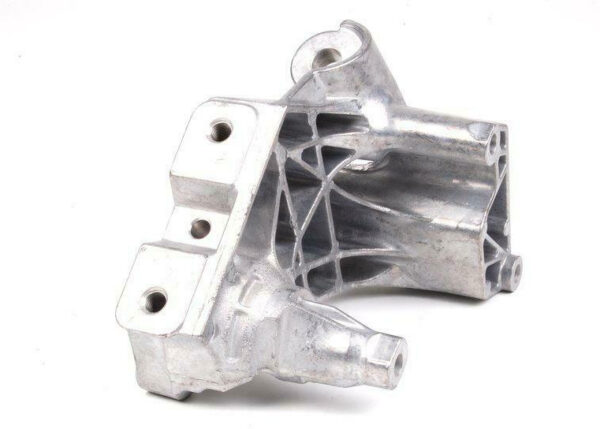 038199207AG - NEW VOLKSWAGEN BEETLE 9C RIGHT ENGINE SUPPORT 038199207AG