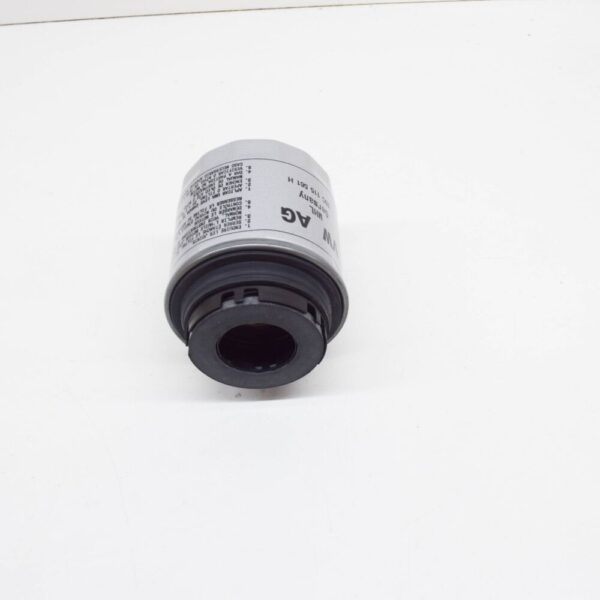 03C115561H - Volkswagen BEETLE A5 oil filter 03C115561H NEW ORIGINAL