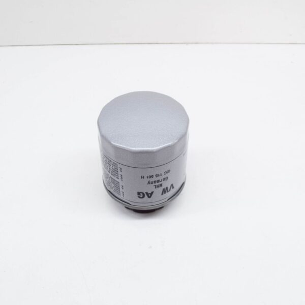 03C115561H - Volkswagen BEETLE A5 oil filter 03C115561H NEW ORIGINAL