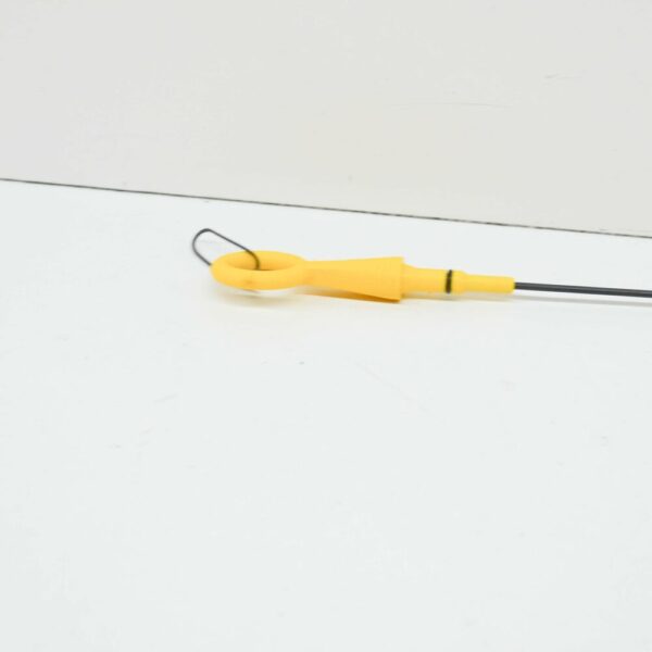 03C115611AA - NEW VOLKSWAGEN EOS OIL DIPSTICK 03C115611AA