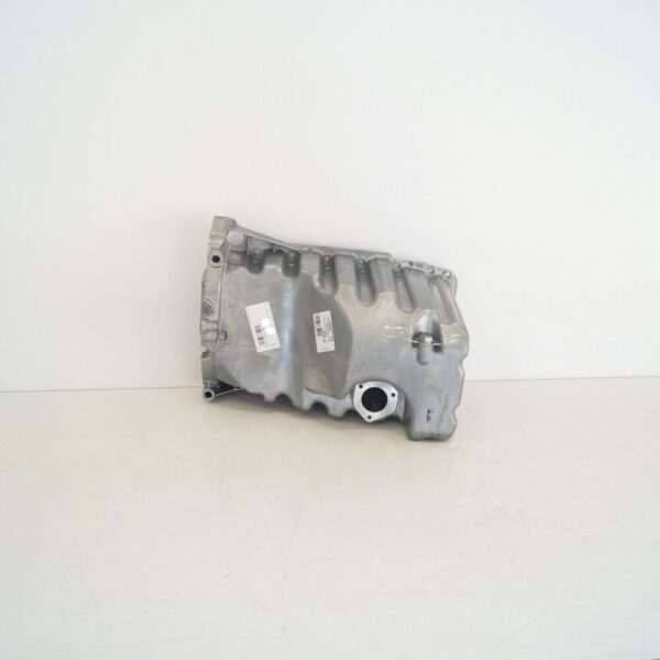 03L103603M - Volkswagen Amarok engine oil pan 03L103603M 2.0BiTDI 120kw new