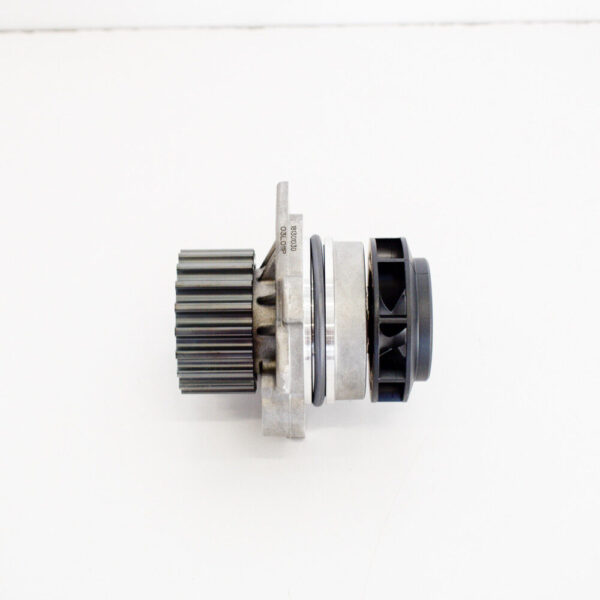 03L121011P - NEW VOLKSWAGEN JETTA MK6 WATER PUMP  03L121011P 1.6 DIESEL