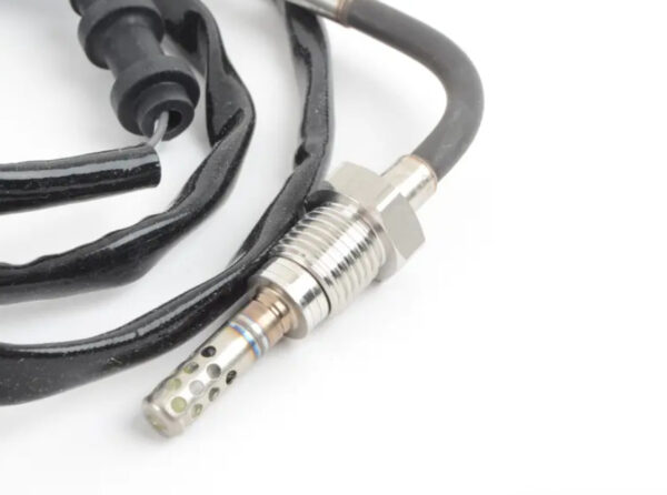 03L906088EG - NEW VOLKSWAGEN BEETLE A5 EXHAUST GAS TEMPERATURE SENSOR 03L906088EG ORIGINAL