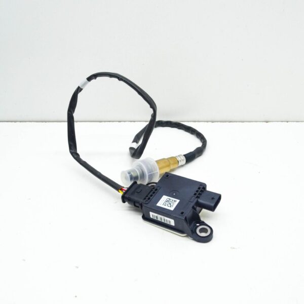 03N906261B - NEW VOLKSWAGEN CRAFTER SZ LAMBDA OXYGEN EXHAUST NOX SENSOR 03N906261B ORIGINAL