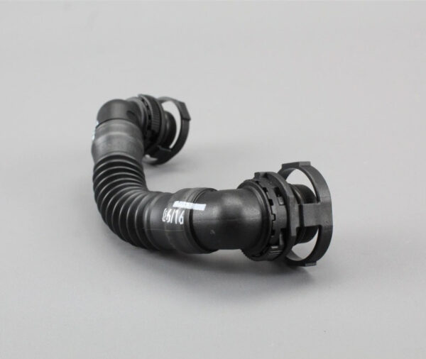 03P103493A - NEW VW POLO 6R, 6C BREATHER HOSE 03P103493A ORIGINAL