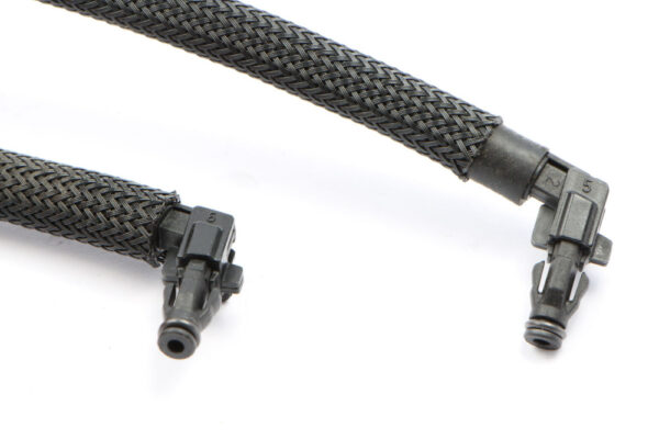 03P130235A - NEW VW POLO 6R FUEL RETURN LINE 03P130235A ORIGINAL