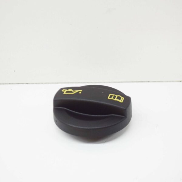 04E103485B - NEW VOLKSWAGEN ARTEON OIL FILLER END CAP 04E103485B ORIGINAL